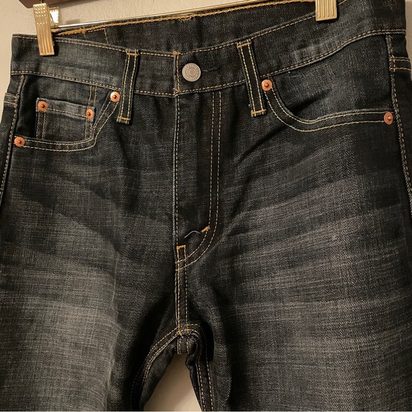 Levi’s 513 Slim Straight Jeans - Medium Stonewash, Size W29 L30 (NWOT)! 🔥 - Picture 2 of 6